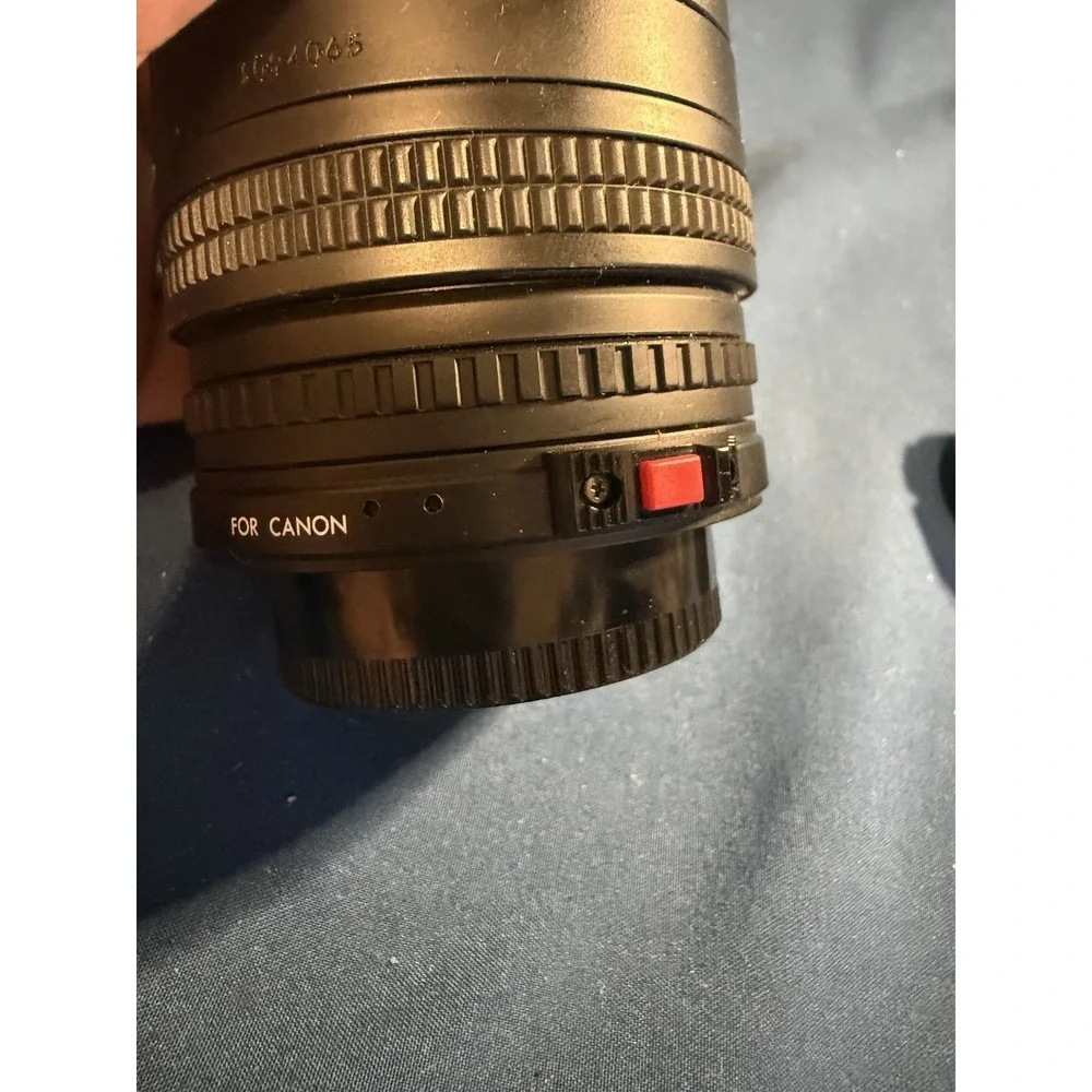 Quantaray(Sigma) 70-210mm f/4-5.6 Zoom Lens for Pentax KA Mount – w/ Front Cap